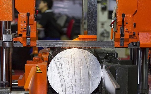 广水立式金属带锯床切削出现跑带故障解决方法! 广水立式金属带锯床切削出现跑带故障解决方法!